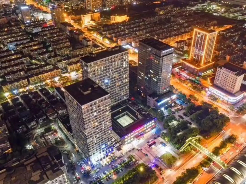 Shanghai Hongqiao International Exhibition Center 99 Xinbiao Selected Hotel