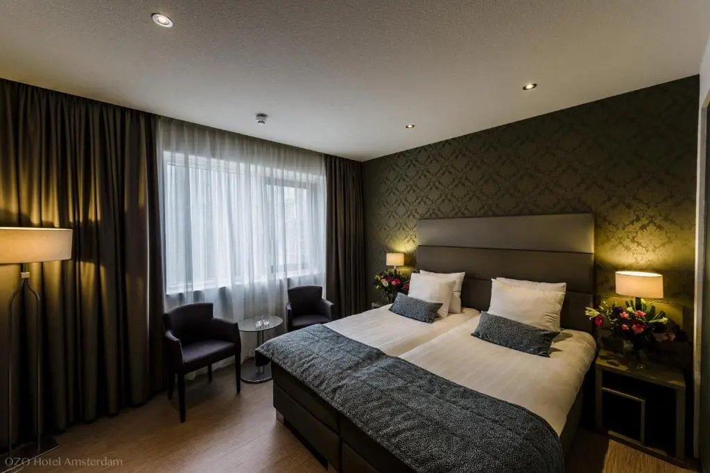 Double room (twin beds)