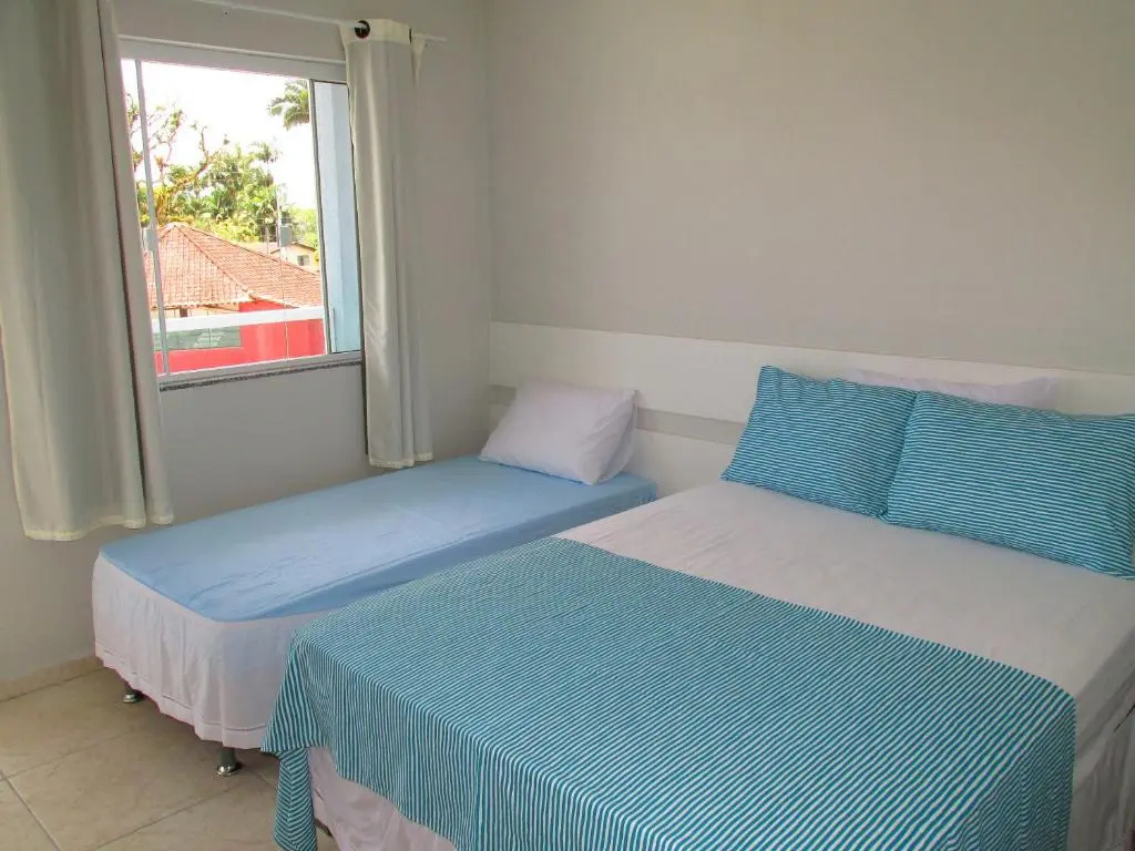 Deluxe Double room (full double bed)