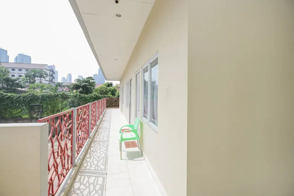 Balcony & Terrace
