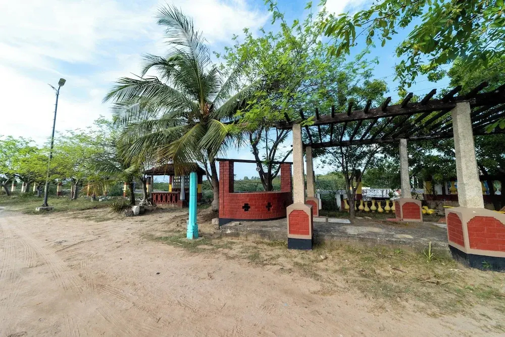 Velankanni Lake Resort - Général