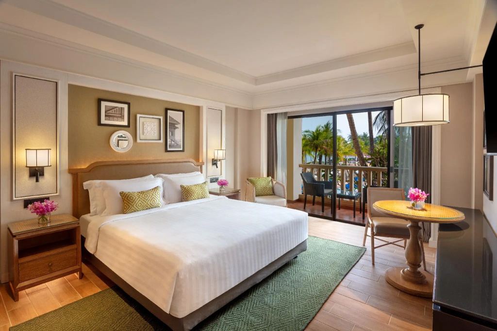 Standard Double Club room (full double bed)