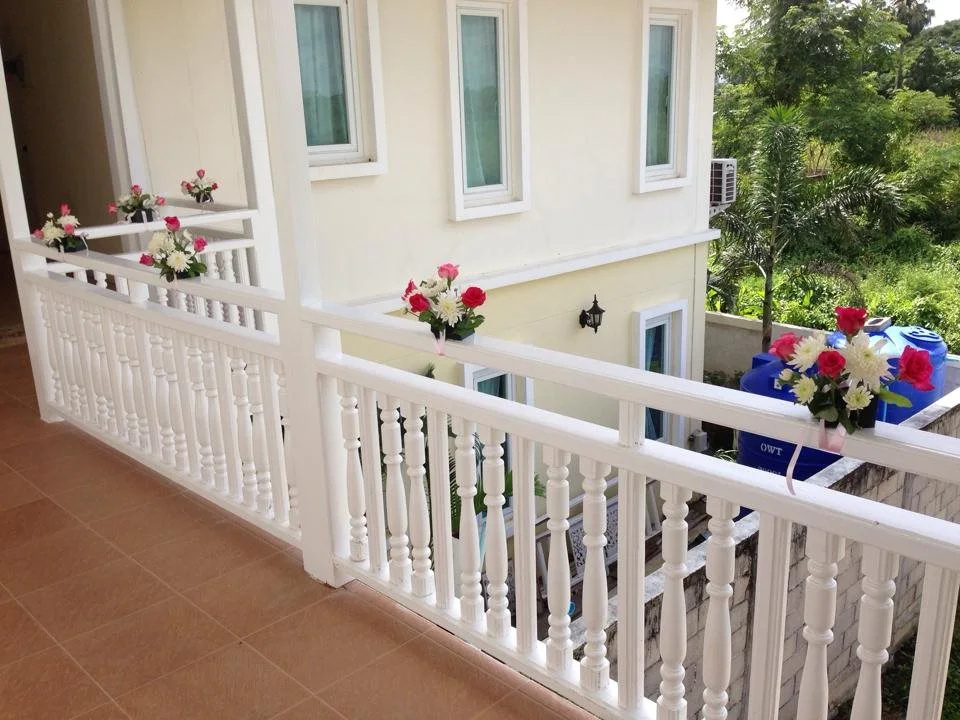Balcony & Terrace