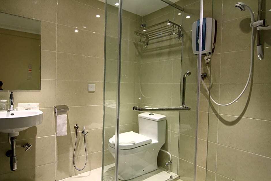 Sunbow Hotel Residency