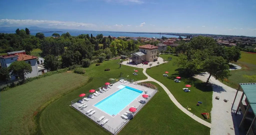 Villaggio Esmera - Chambres