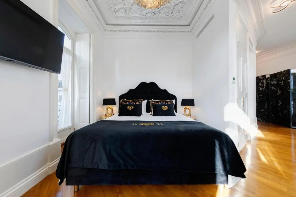 Junior Suite with canal view