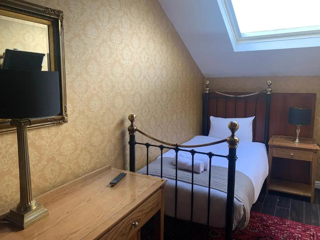 Beech Mount Hotel - Free Parking - Chambres
