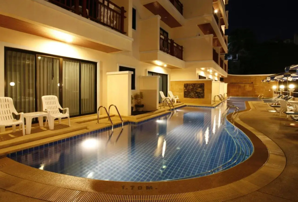Pool