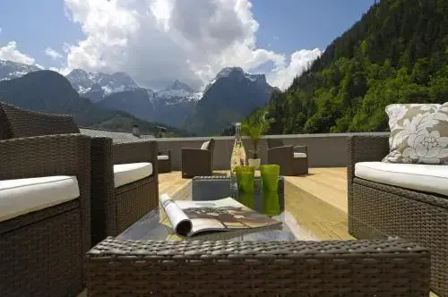 Hotel photo 12