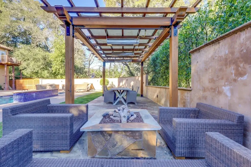 Santa Rosa Home w/ Private Pool & Tennis Court