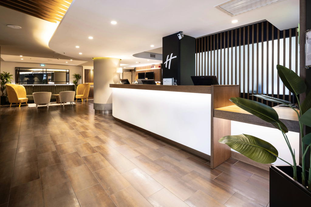 Holiday Inn Naples by IHG - Général