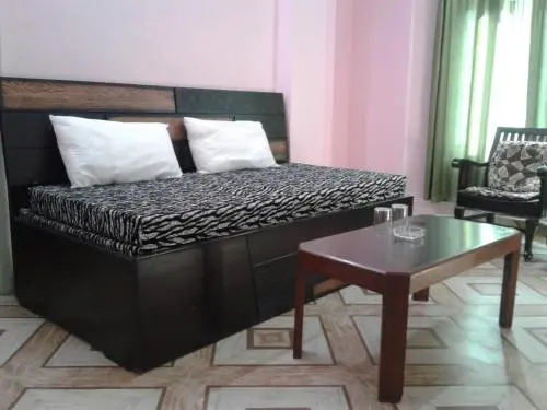 Nogo Guest House
