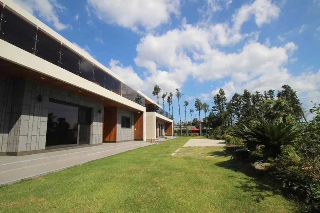 Jeju Twin House