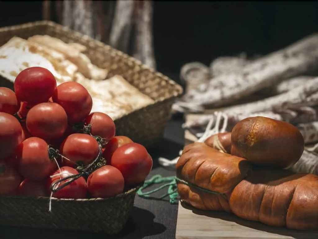 Yurbban Trafalgar Hotel picture