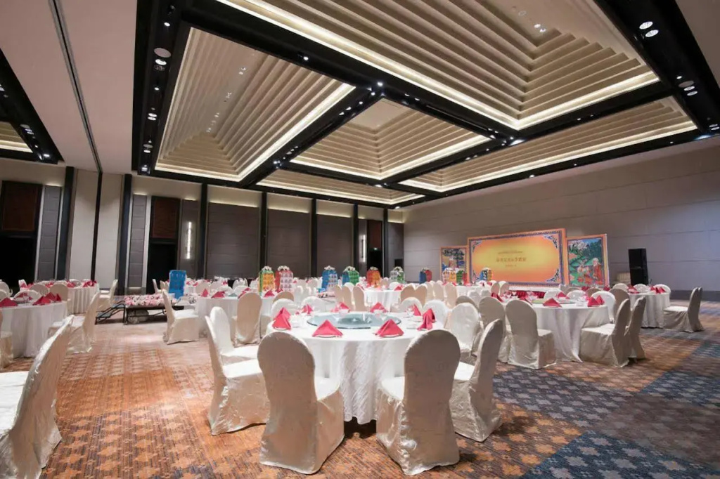 Shangri-La Resort, Shangri-La - Général