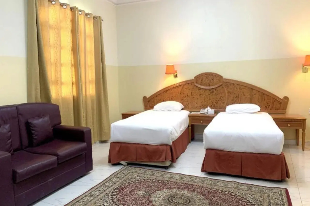 Super OYO 151 Manam 2 Hotel Apartment