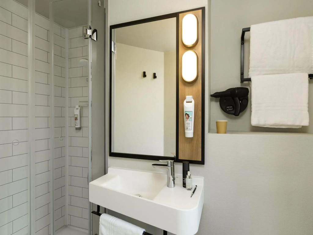 Отель Hotel ibis Paris Bastille Opera 11ème в Париже