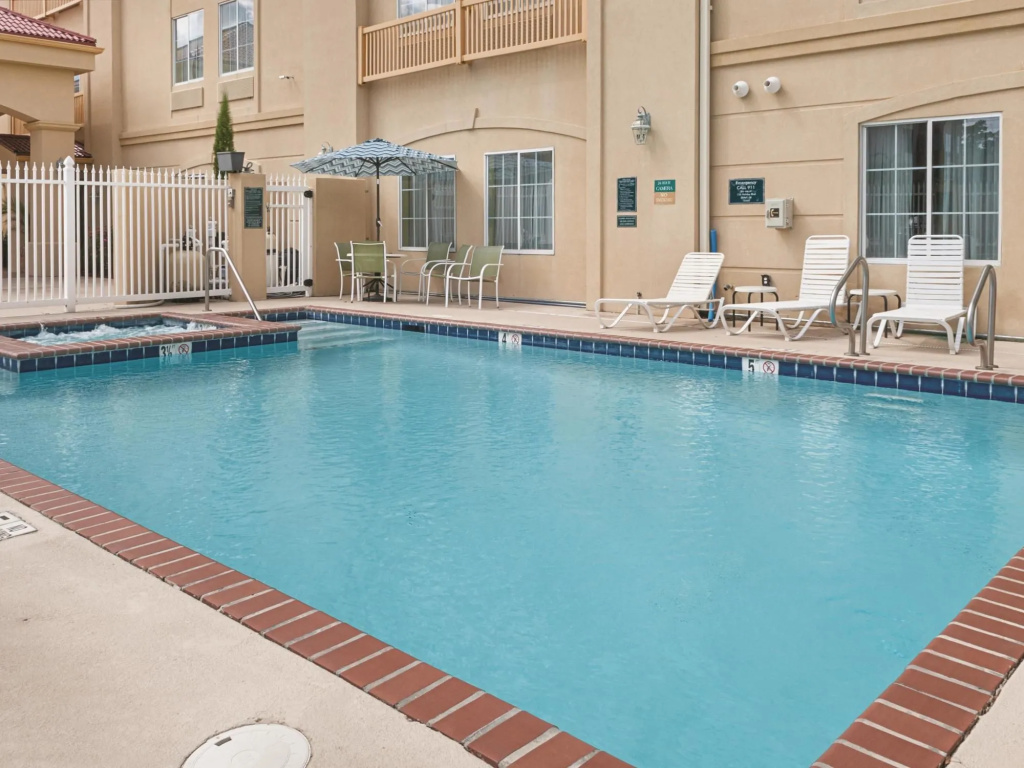 La Quinta Inn & Suites by Wyndham Slidell - North Shore Area - Général