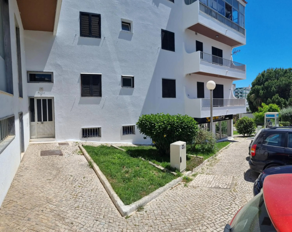 Apartamento T2 com Terraço grande