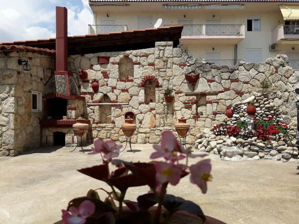 Giorgio Apartments