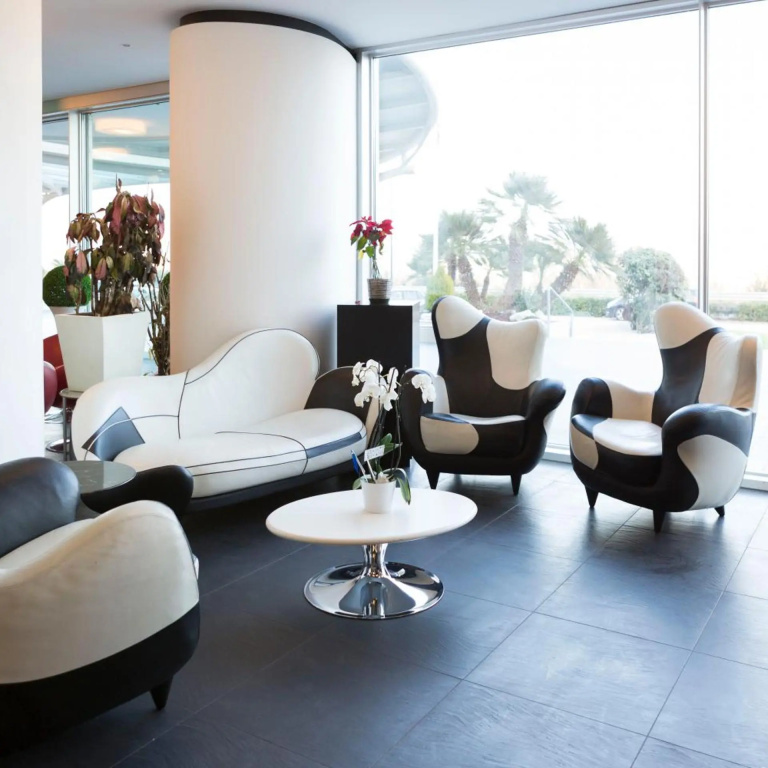 Klass Hotel — 2