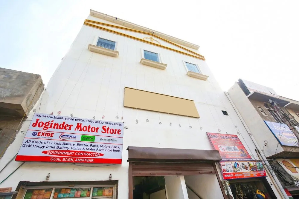 OYO 24851 Hotel R Continental