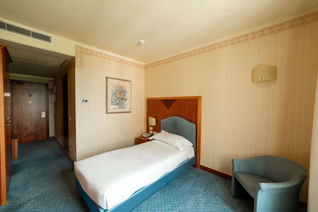 PHI Hotel Astoria - Général