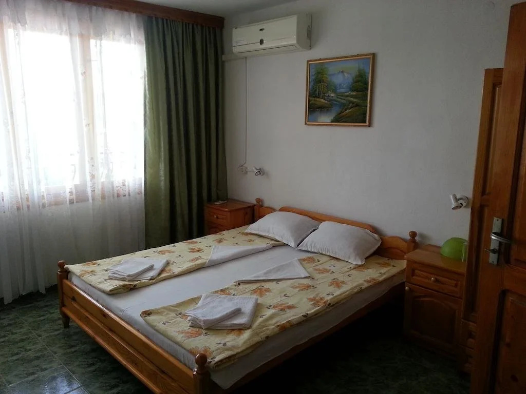 Guest House Kostadinovi - фото 1
