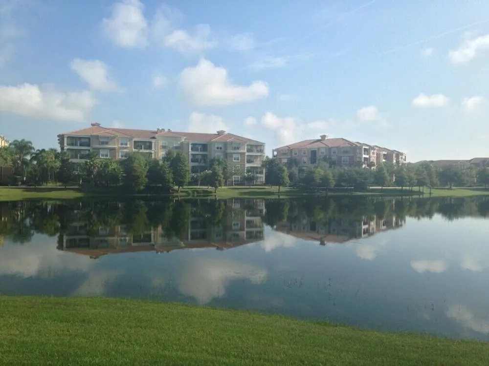 Vista Cay Jewel 3 Bedroom Condo