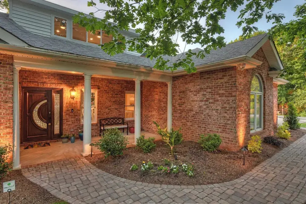 Lakefront Estate Pool + Hot Tub + Dock + Sauna Oasis at Ballycastle