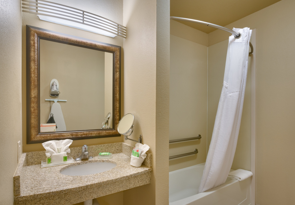 Holiday Inn Hotel & Suites Salt Lake City-Airport West by IHG - Général