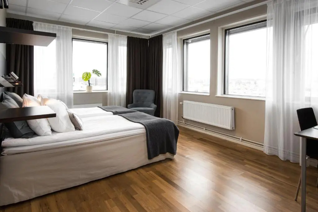 Triple room