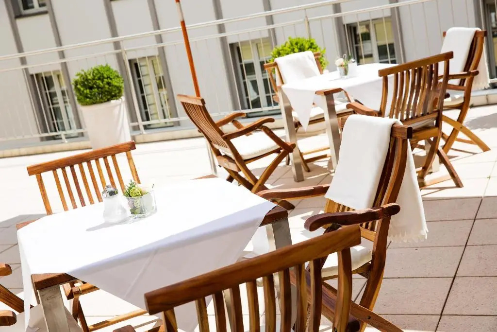 Balcony & Terrace