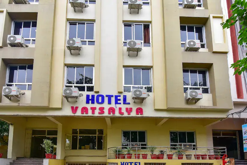 hotel vatsalya