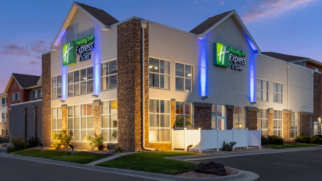 Holiday Inn Express Hotel & Suites Rapid City by IHG