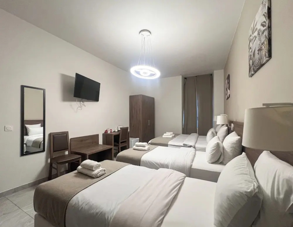Standard Quadruple room