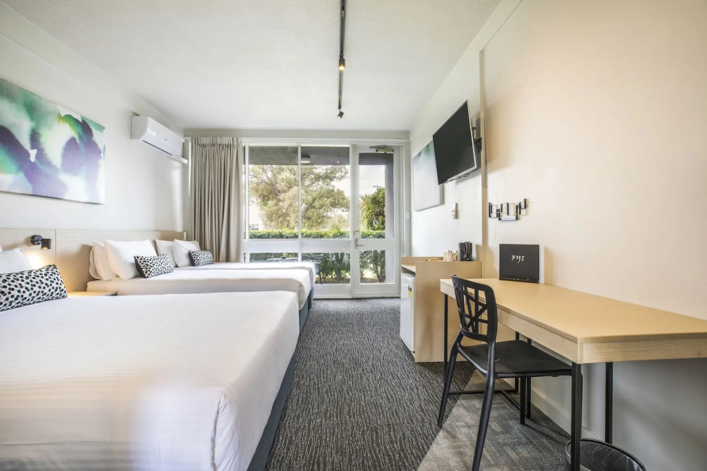 Hotel photo 11