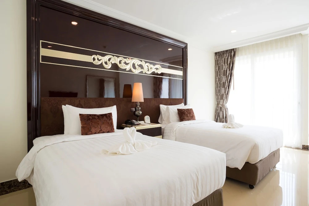 Superior room