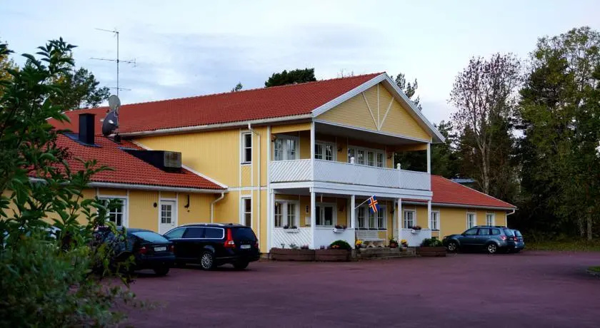 Bastö Hotel & Stugby
