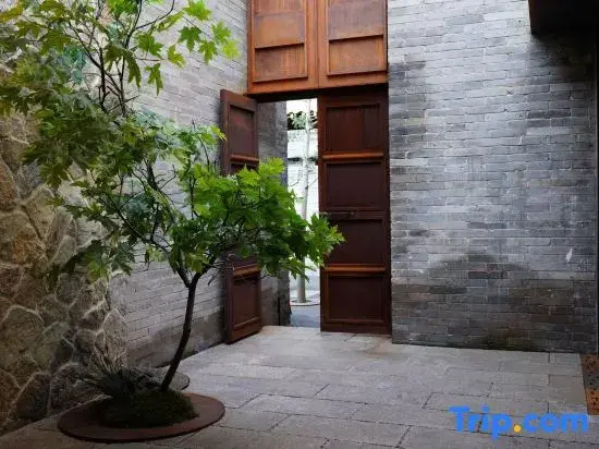 Tingchu Hot Spring Resort Homestay