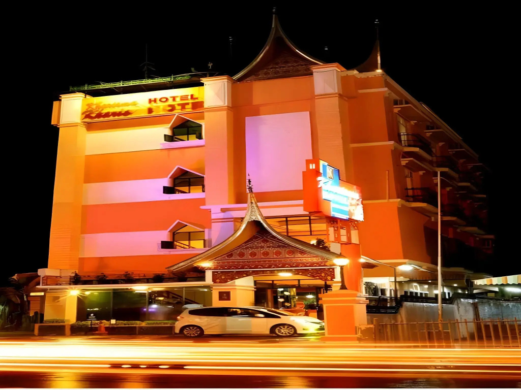 Hotel photo 13