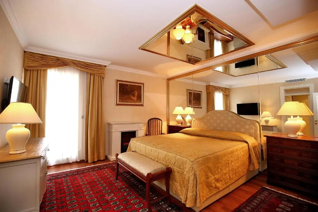 Presidential Suite