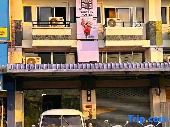 Softbox Hostel