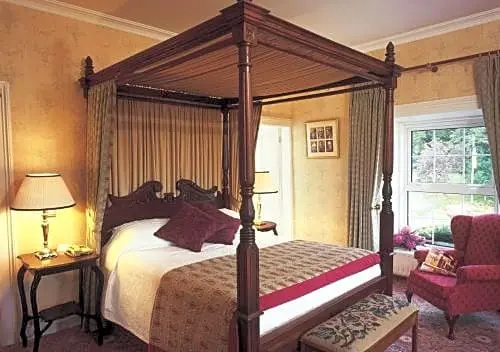 Ross Lake House Hotel - Chambres