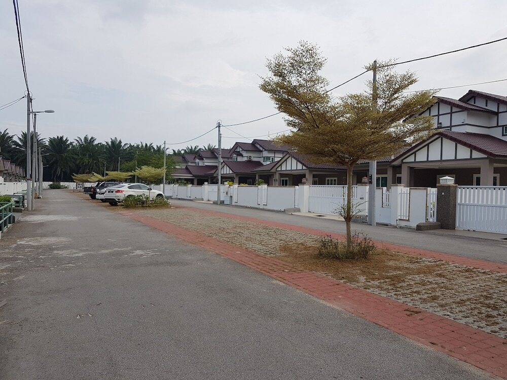 Sitiawan Homestay