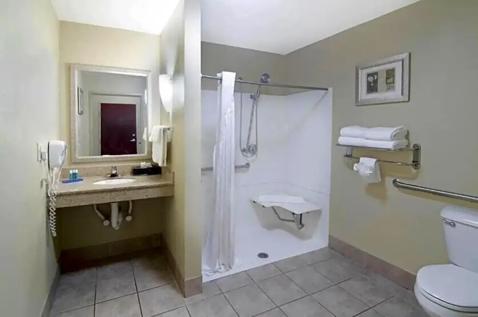 Quadruple Suite