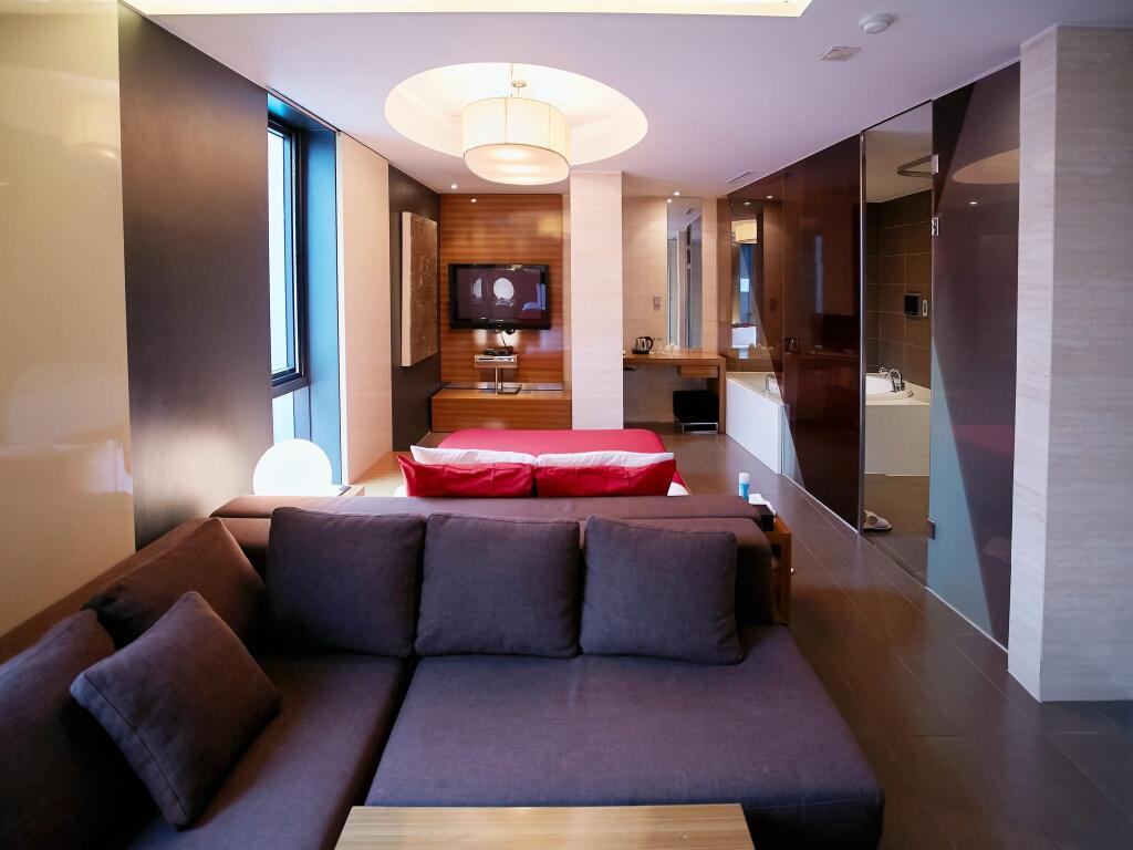 Hotel Tria by null