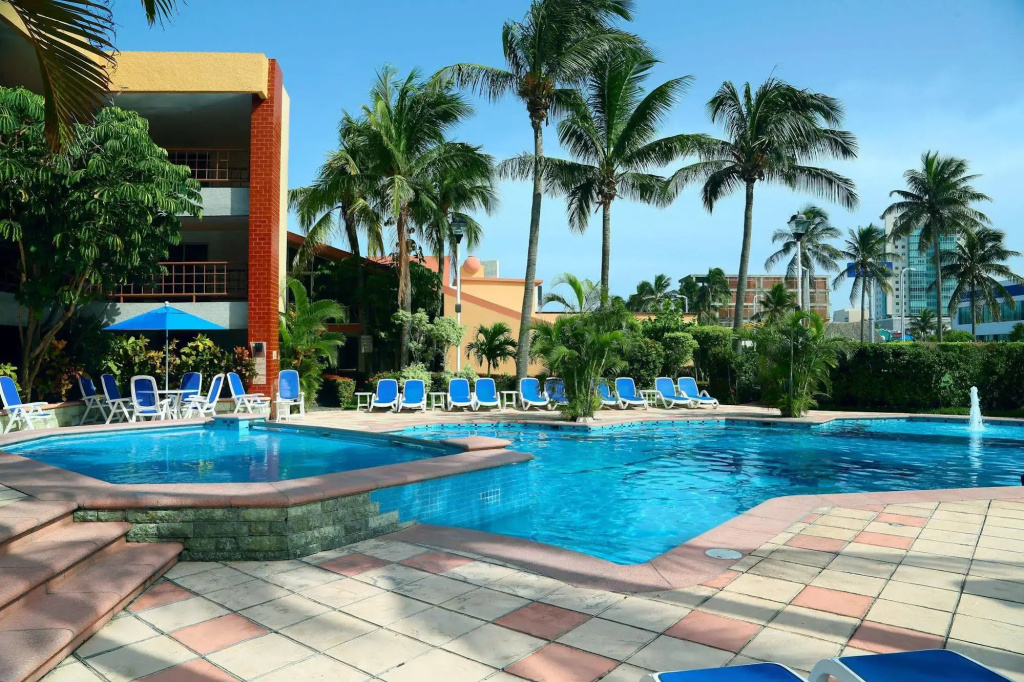 Hotel photo 12