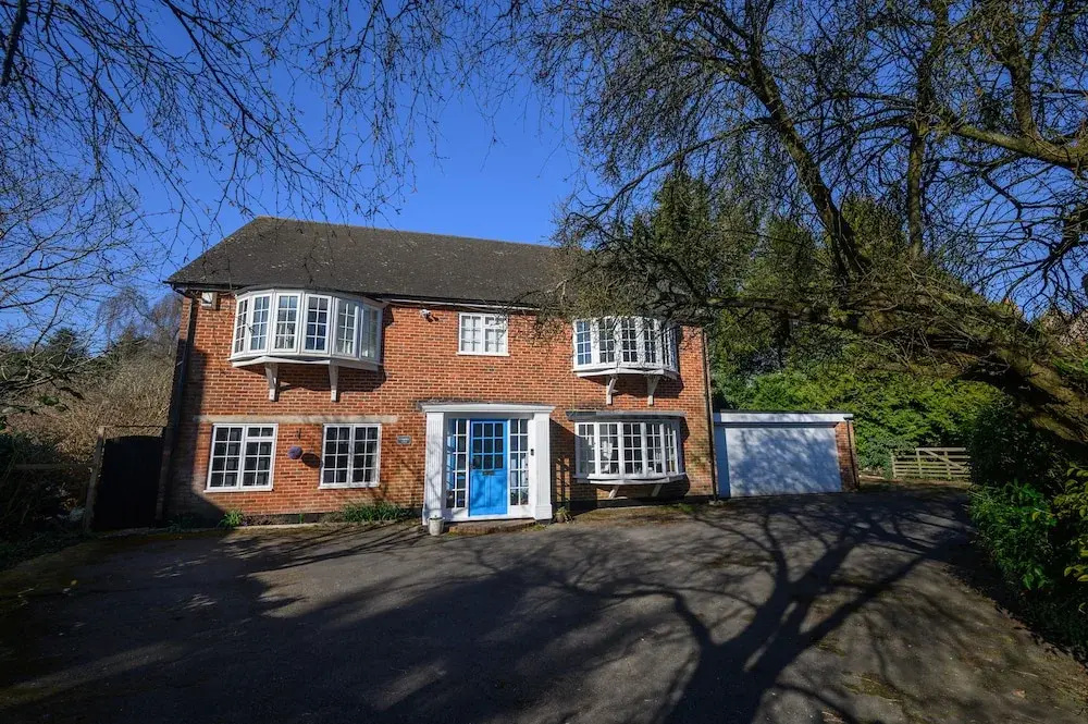 Charming Country House Near Henley-On-Thames