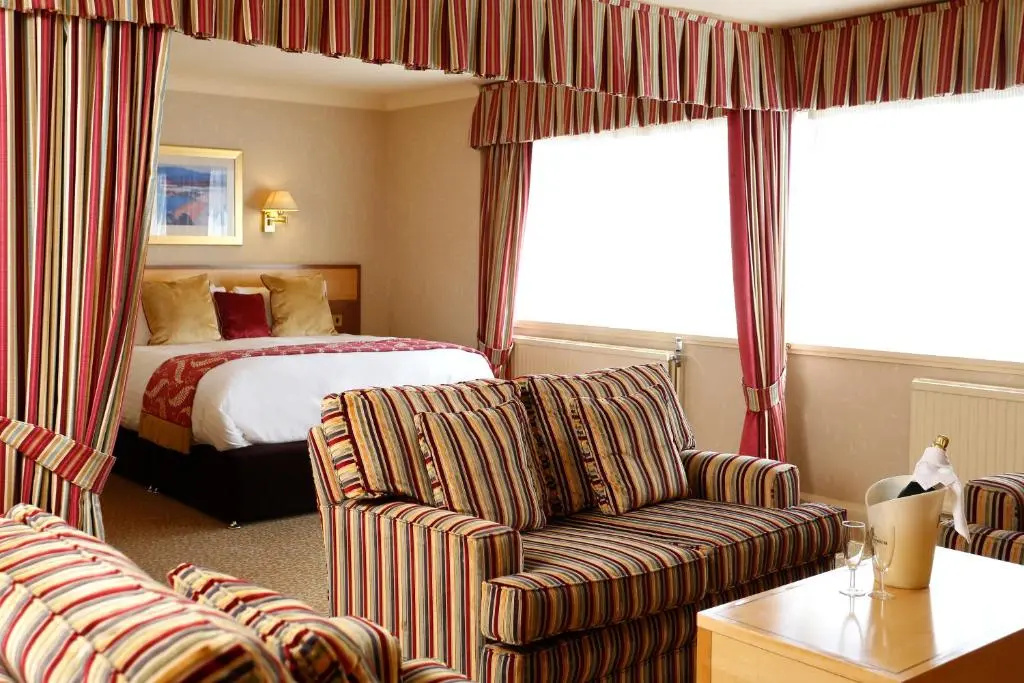 Best Western Heath Court Hotel - Tap to explore photos
